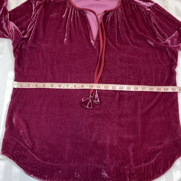 Tommy Bahama SILK Velvet Sands Sz M Tie Neck Pullover Blouse Fuchsia - Picture 6 of 16